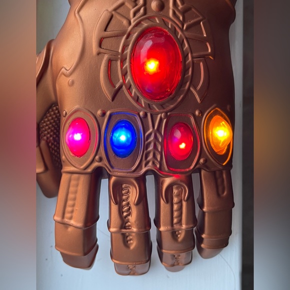Thanos Infinity Gauntlet Light Gloves Cosplay War Marvel Avengers Adult Size - Picture 7 of 16